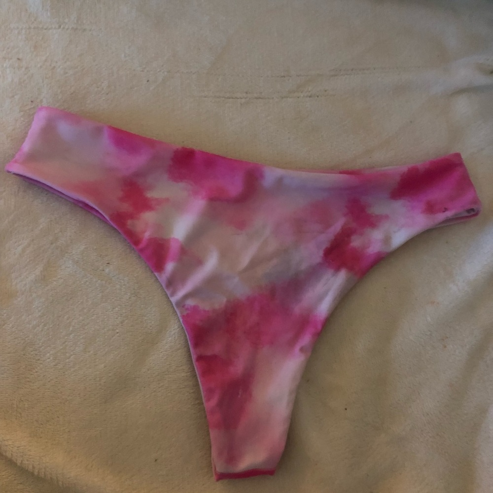 Pink tye dye bikini set